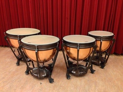 Timpaniskolan 1 - Skola för orkesterpukor med mp3. Pappersformat 74 sidor. Timpaniskolan 1 - Skola för orkesterpukor med mp3. Pappersformat 74 sidor.