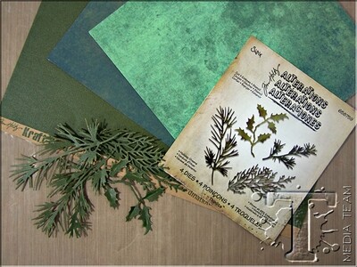 Sizzix Thinlits Die - 658759 HOLIDAY GREENS by Tim Holtz pk 4 dies