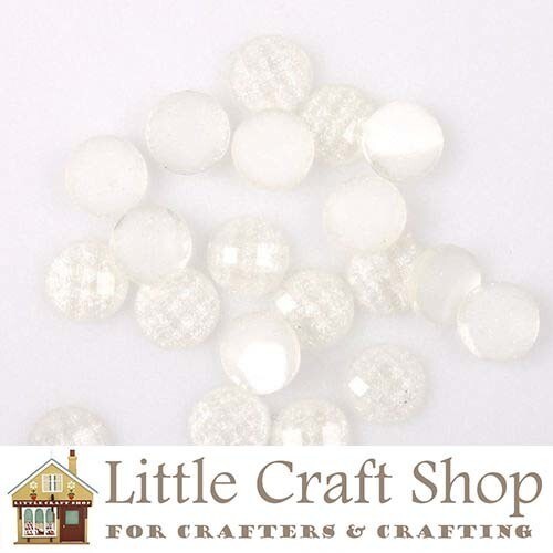 Round White Resin Flatback x 50