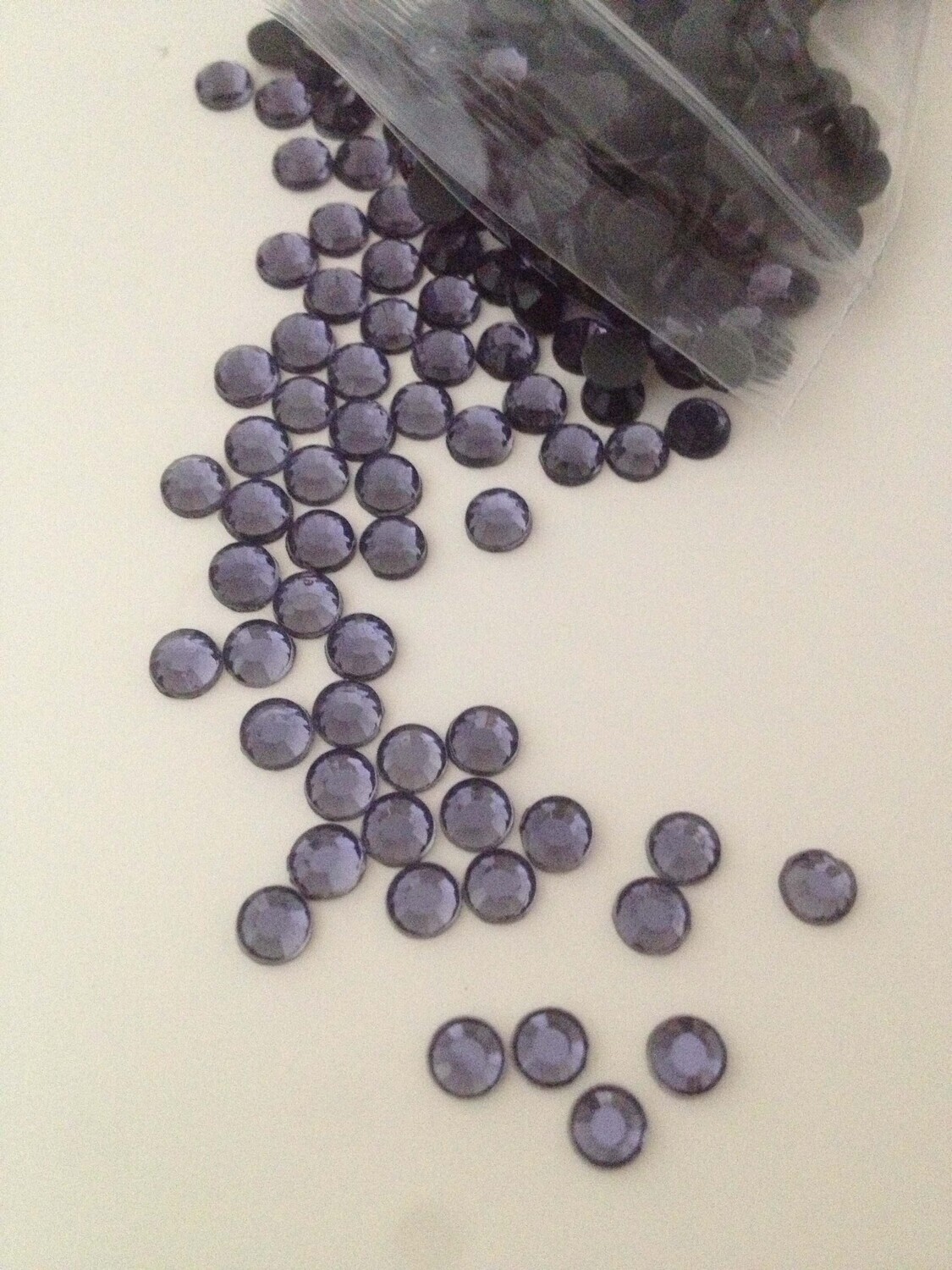 Rhinestones 20ss 5mm (x50 pieces) Lavender FREE DELIVERY!