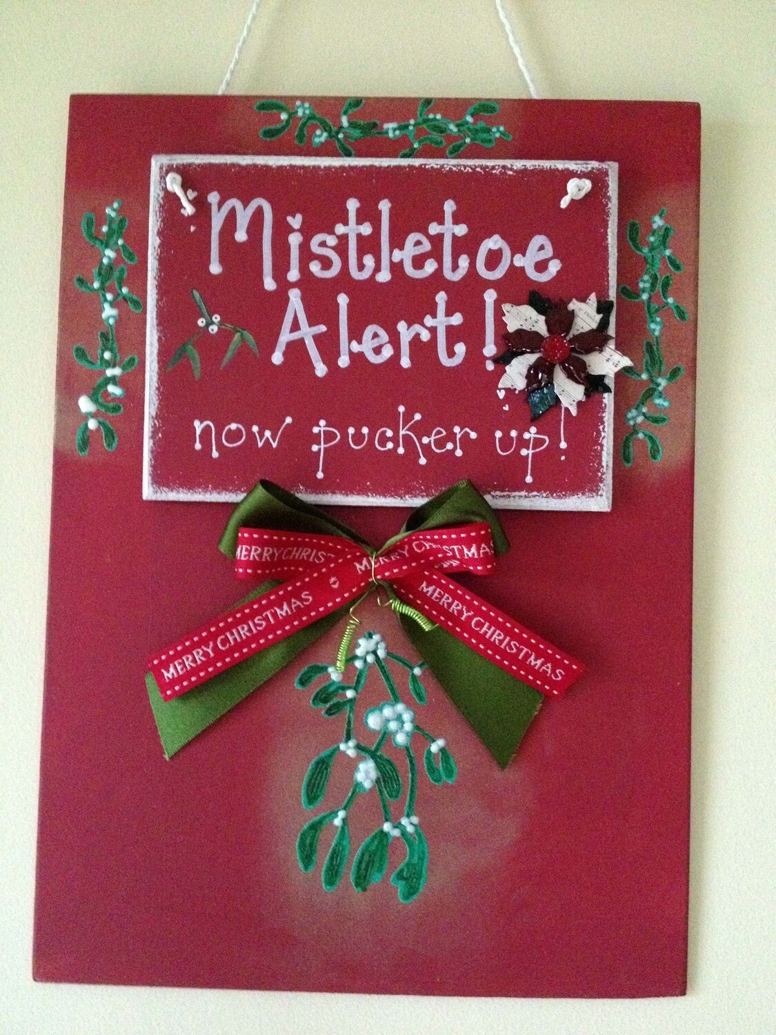 Mistletoe Pucker Up Sign