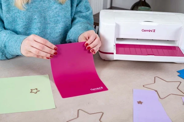 Crafters Companion Gemini II 9&quot;x6&quot; Rubber Embossing Mat