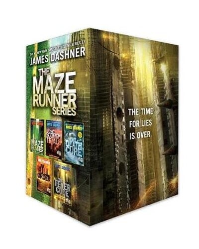 The Maze Runner Series Complete Collection Boxed Set (5-Book) (Paperback)