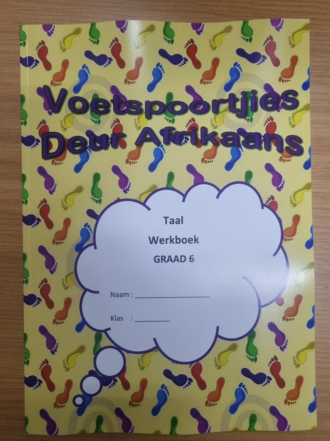 Voetspoortjies deur Afrikaans Werkboek Gr 6 Voetspoortjies deur Afrikaans Werkboek Gr 6