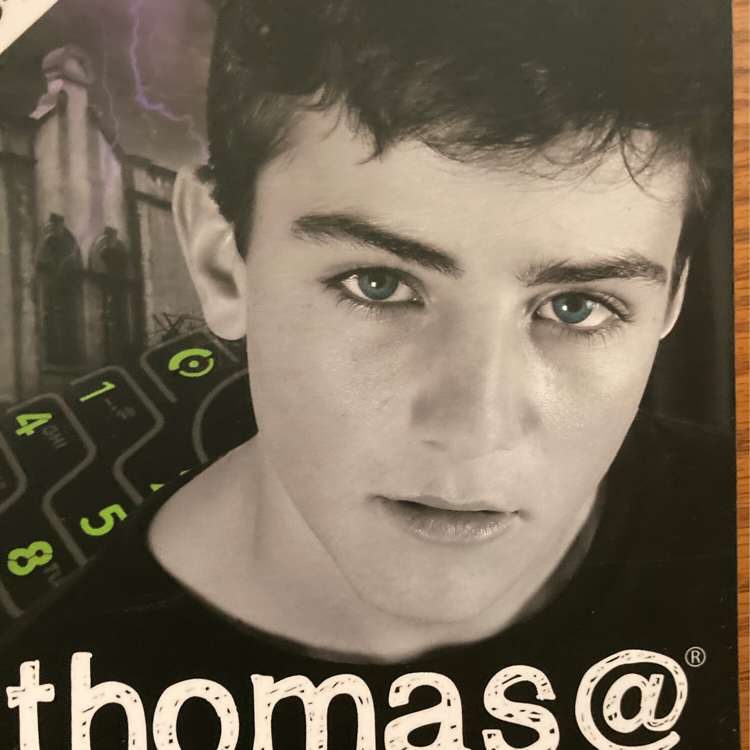 Thomas@Net - Trilogy - SMS, Nagmerrie en Aksie
