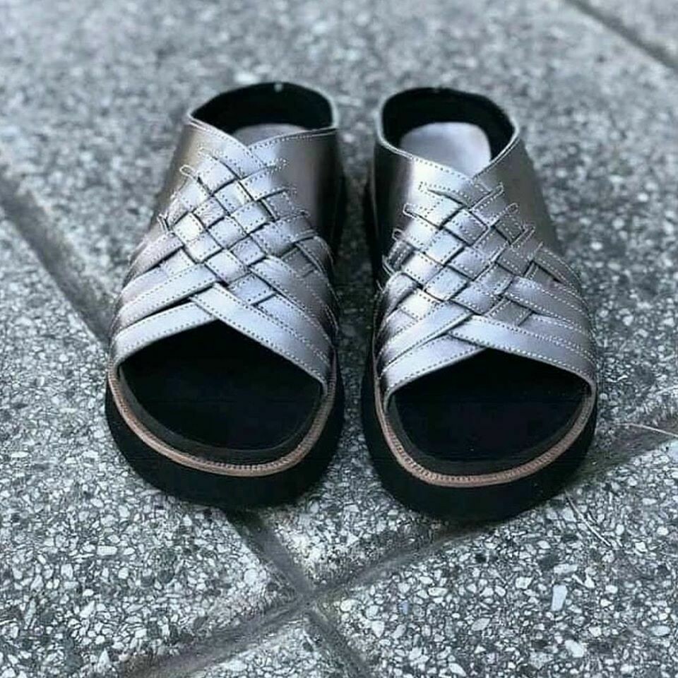 SAMPLE. Trenz