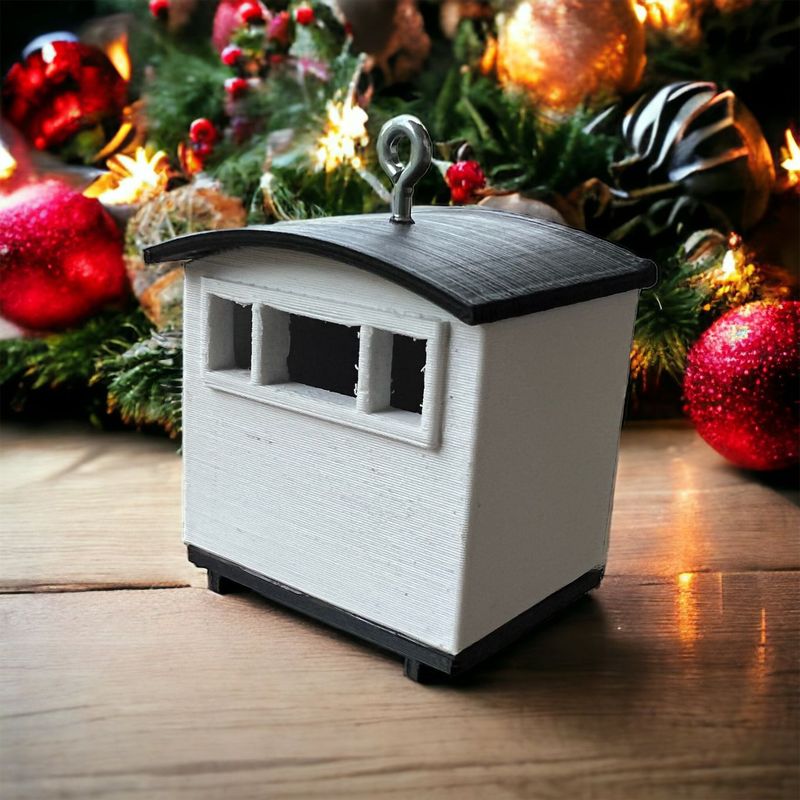 3D-gedruckter Christbaumanhänger „Løkken Badehaus“ | Skandinavische Weihnachtsdeko | 37x30x40 mm mit Aufhänger