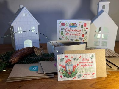 Calendrier de l’avent petits mots positifs (mini pinces à linges)