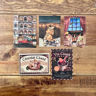 Carte de Noël illustrée par @Artwderya – vin chaud, chocolat chaud, Père Noël – 5 modèles au choix Carte de Noël illustrée par @Artwderya – vin chaud, chocolat chaud, Père Noël – 5 modèles au choix