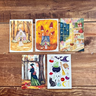 Carte sorcière d'automne & Halloween – papier chute de bulbes de tulipes – illustrée par Louise Gobinet et Georgia Zervos (5 modèles au choix) Carte sorcière d'automne & Halloween – papier chute de bulbes de tulipes – illustrée par Louise Gobinet et Georgia Zervos (5 modèles au choix)