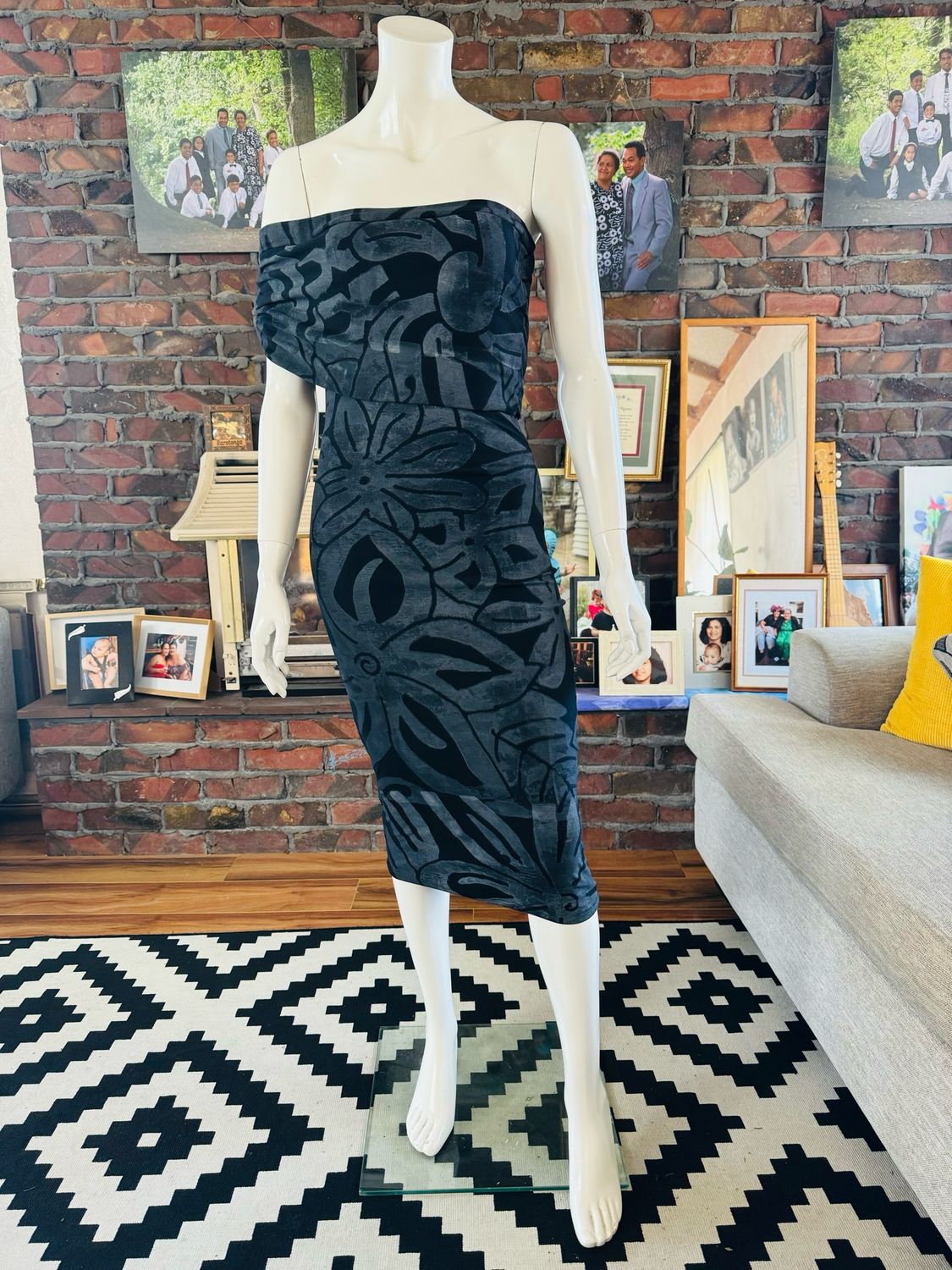 Toru Dress - Black Liquorice
