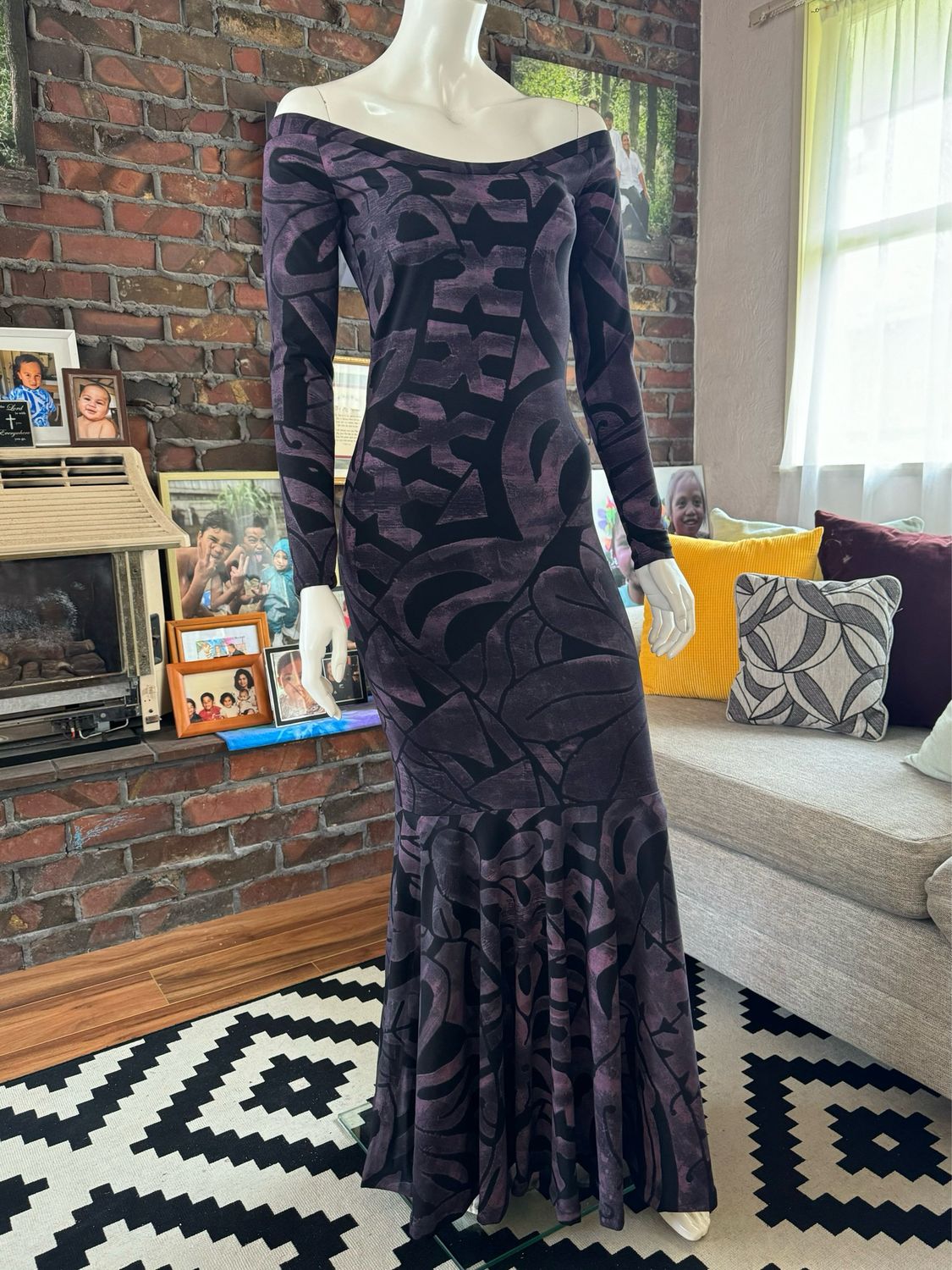 Varu Dress - Red Liquorice