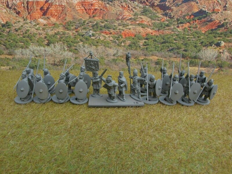 UD105 Unarmoured spearmen