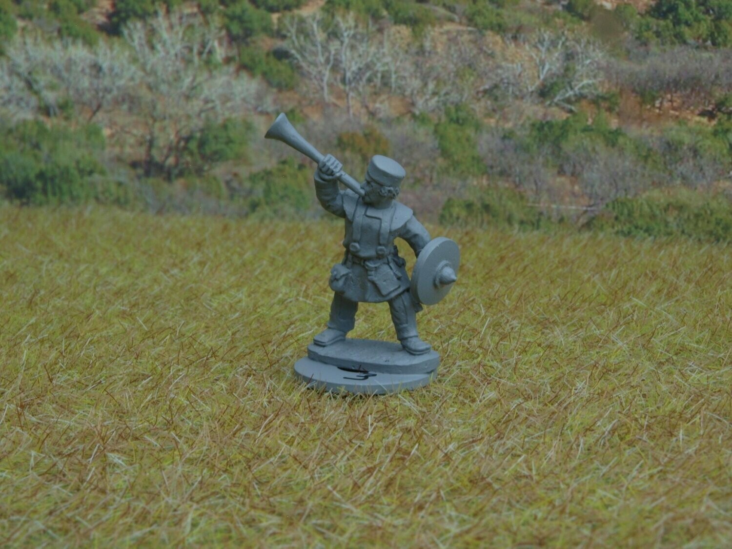 BYZ M3 Single figure command unit with horn.