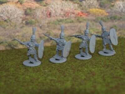 RR12 advancing Principes in mail
