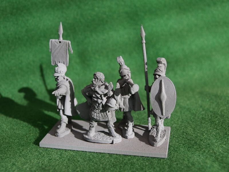TH01a Thureophoroi command in Ascolon helmets