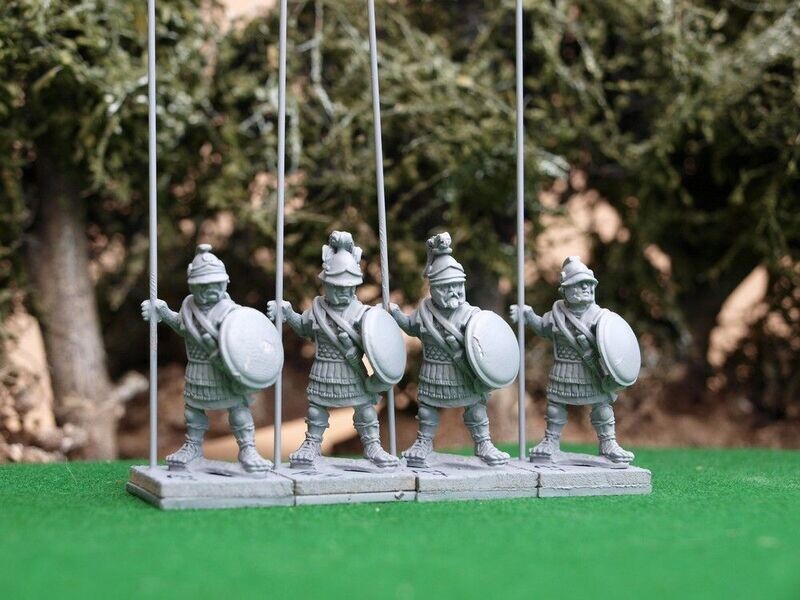 PH04 Phalangites in Linothorac with scale armours