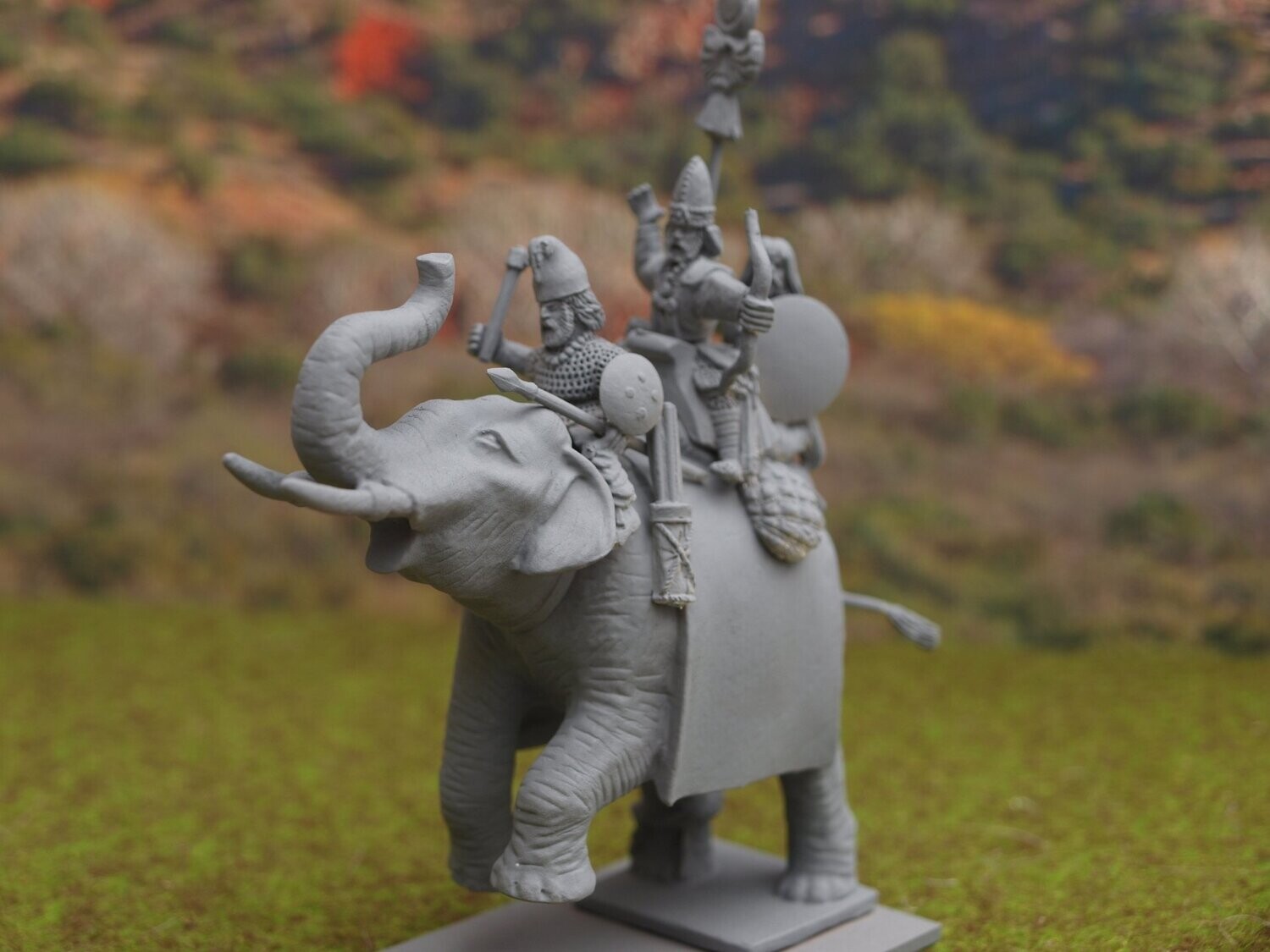 ELS01 Sassanid King's Elephant and crew