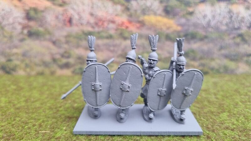 SAM11 Infantry advancing with Roman helmets