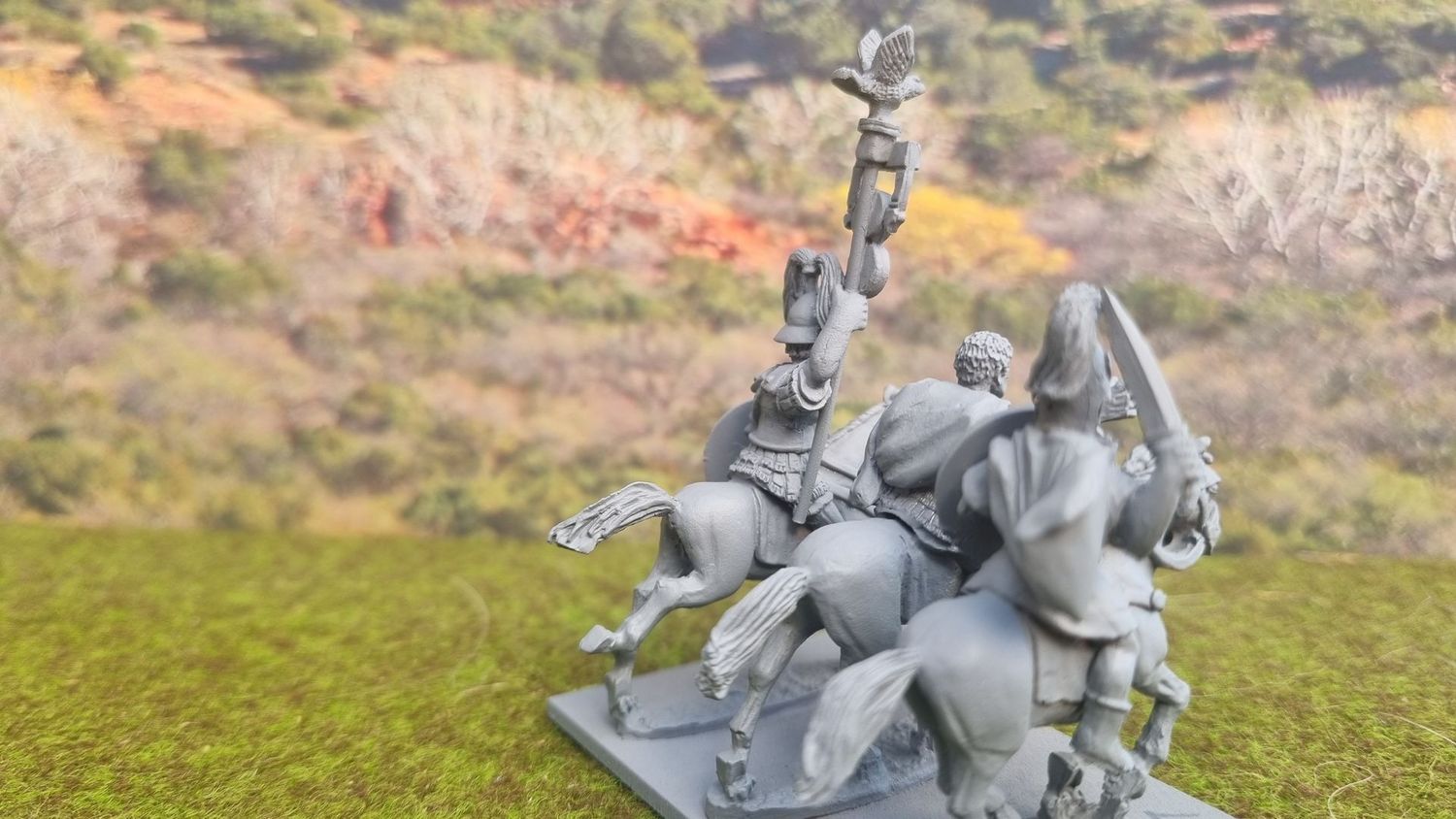 UD221 Republican Cavalry in Montifortino helmets 12 figures