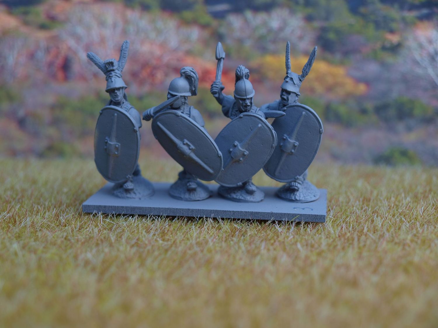 ETR03 Advancing infantry in mail armour with swords and axes