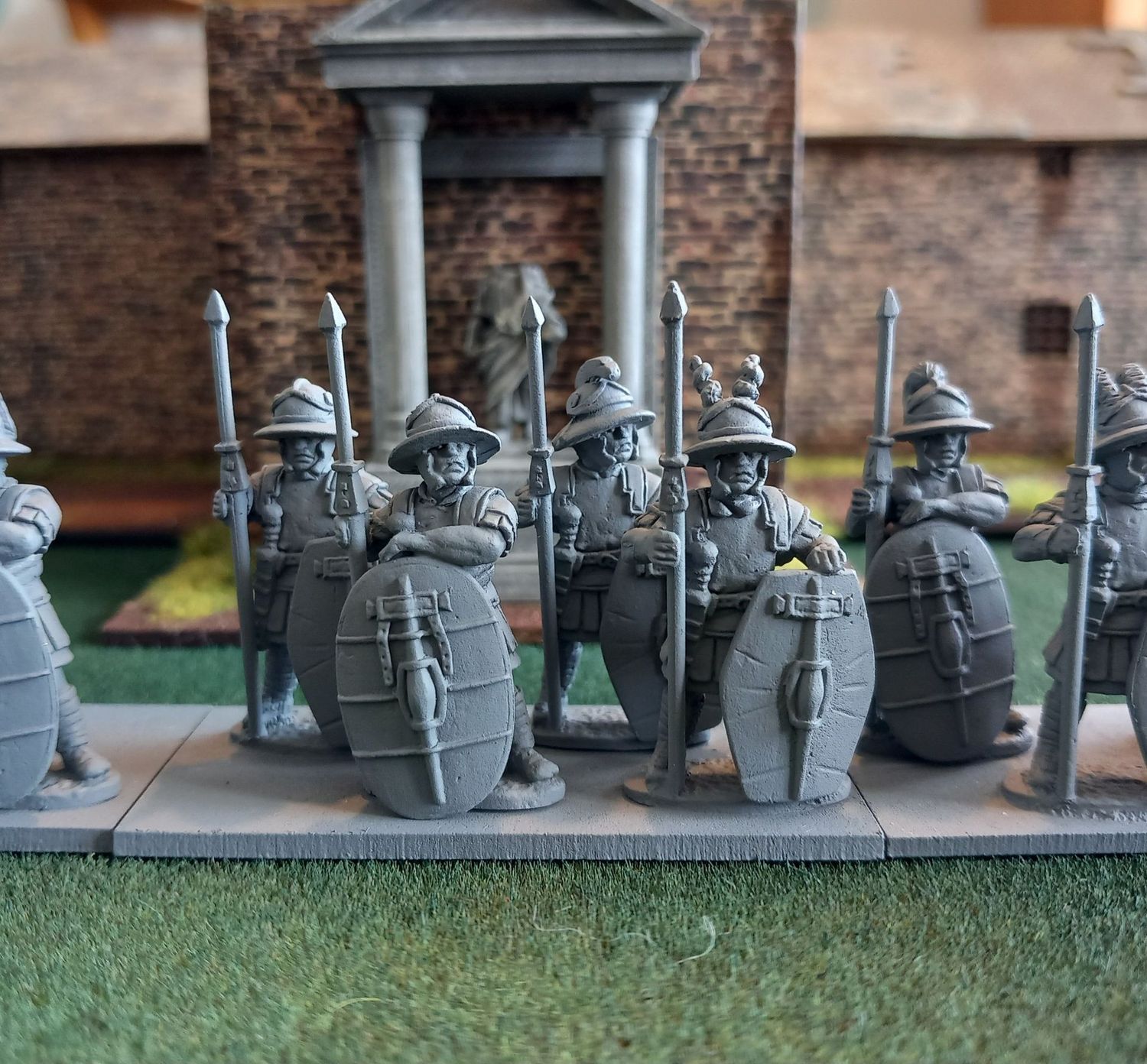 CS11 Legionaries with Greek helmets and pilum