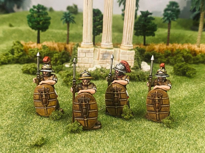 CS13 Legionaries with Greek helmets with pilum