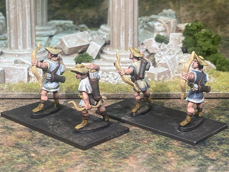 SK02 Archers in hats