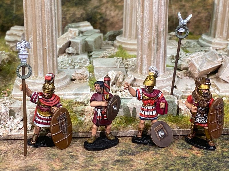 RR21 Senior staff on foot