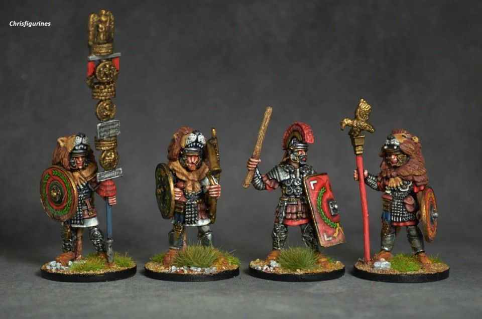 EIR56 Standing Senior foot command In Italic I&J EIR56 Standing Senior foot command In Italic I&J