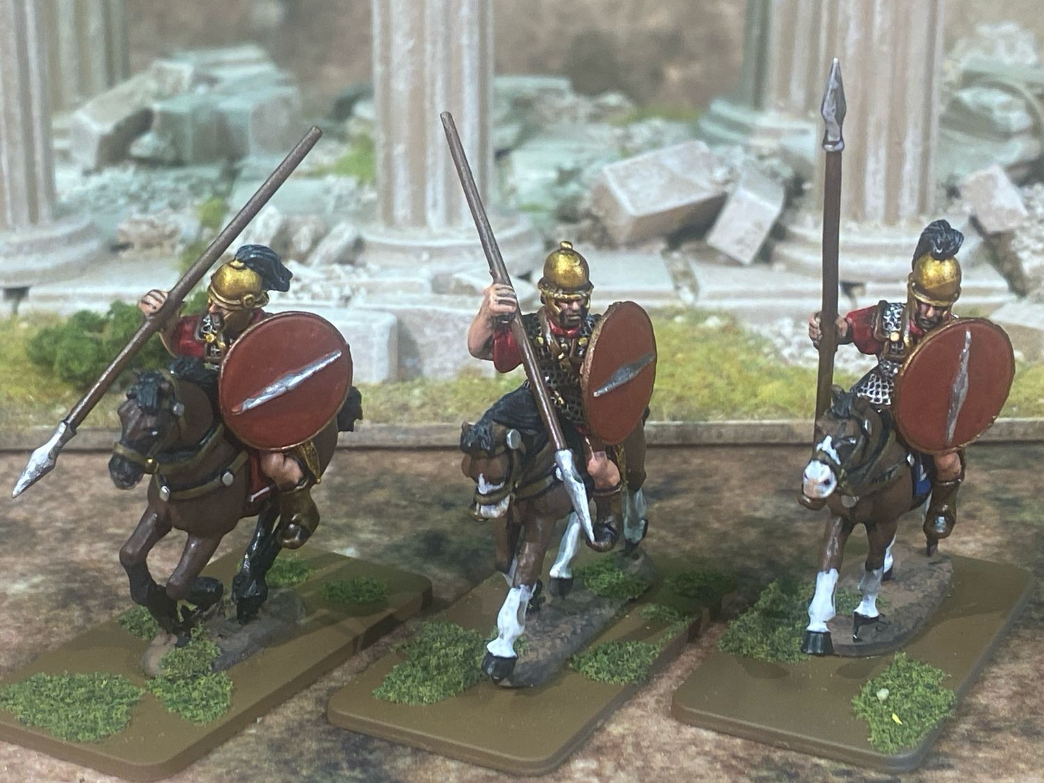 RR35 Republican Cavalry in Montefortino Helmets with spears