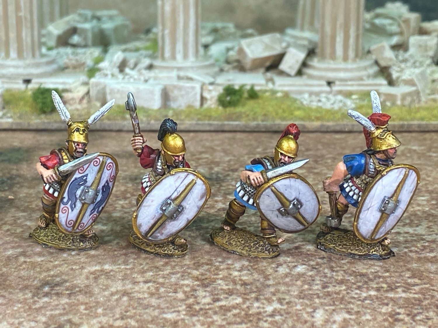 ETR03 Advancing infantry in mail armour with swords and axes