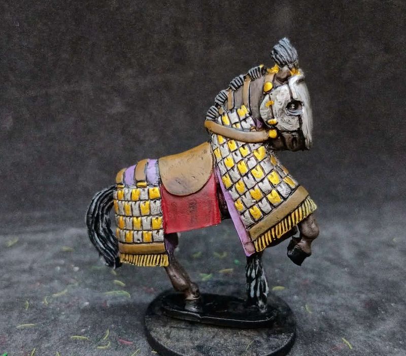 H14a Fully-Armoured Eastern Horse, rearing up