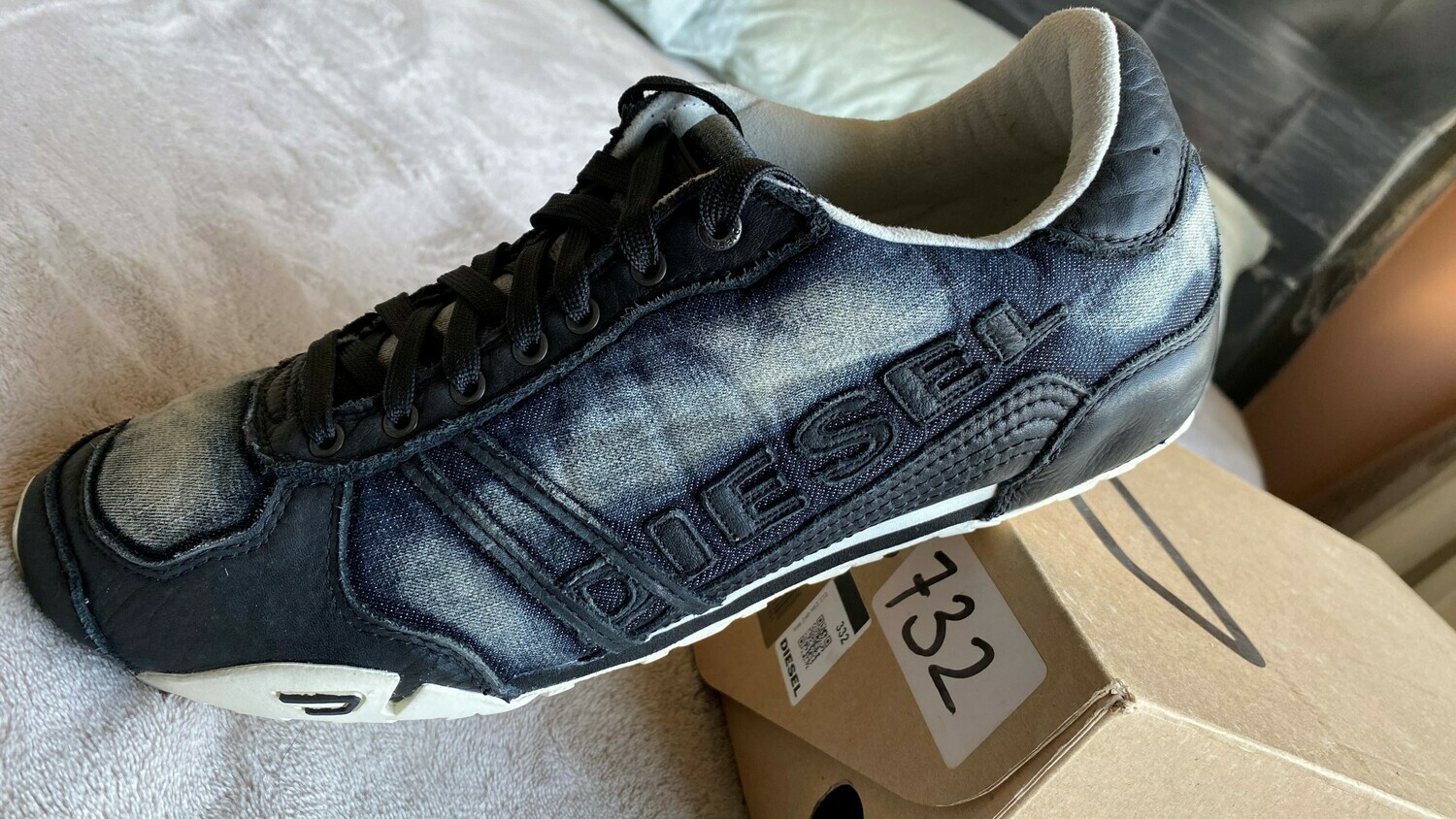 ZAPATILLAS DIESEL JEAN, COLOR DENIM/NEGRAS, TALLAS 41