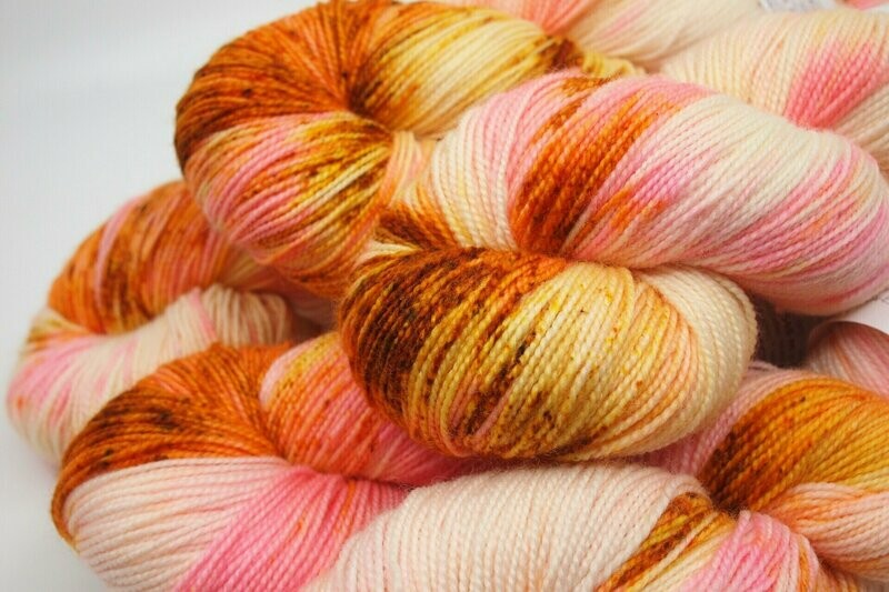 BFL Nylon HT Sock | Geduldig BFL Nylon HT Sock | Geduldig