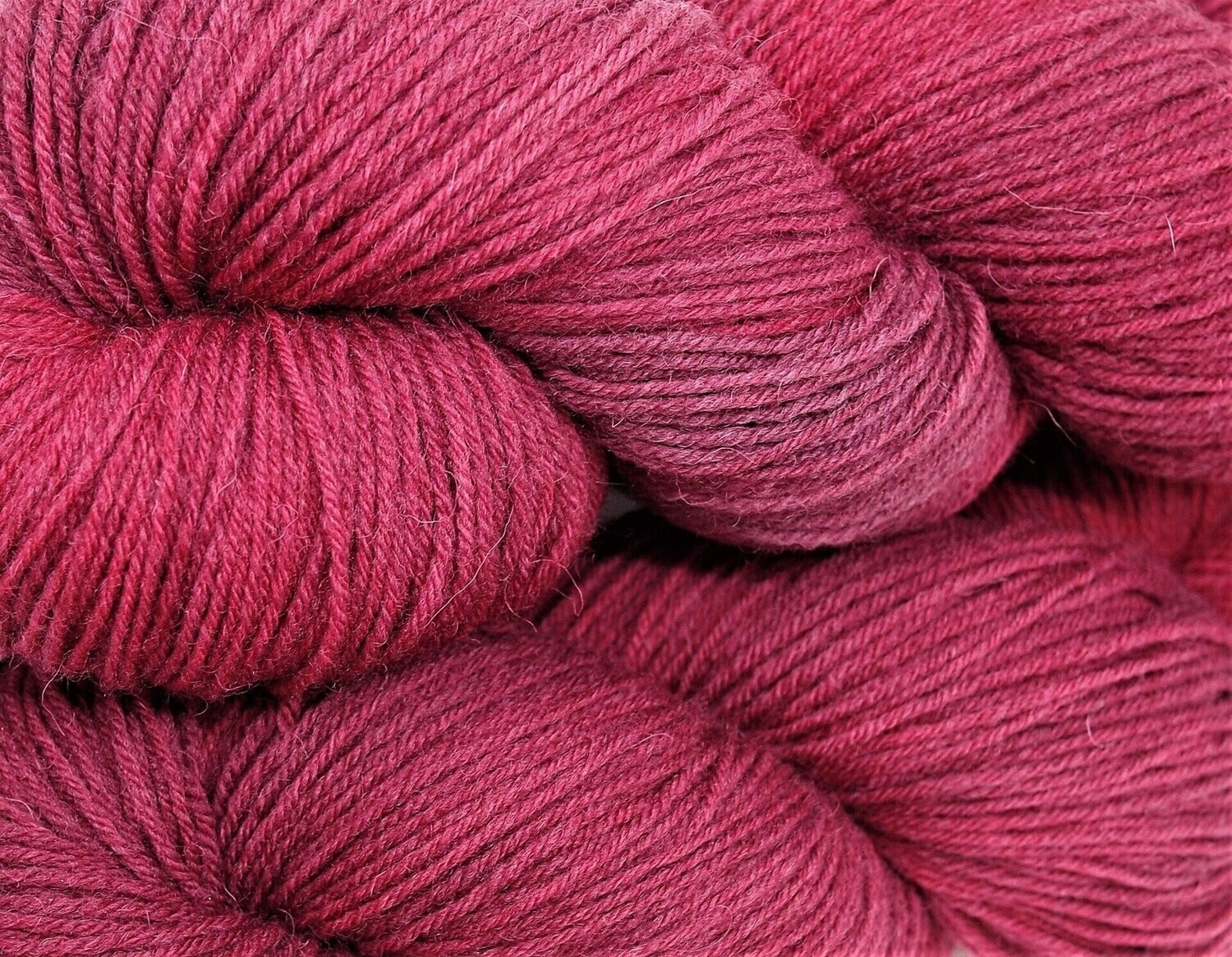 Hochland Wolle  4fach | 100 Gramm | AKZENTA Vino