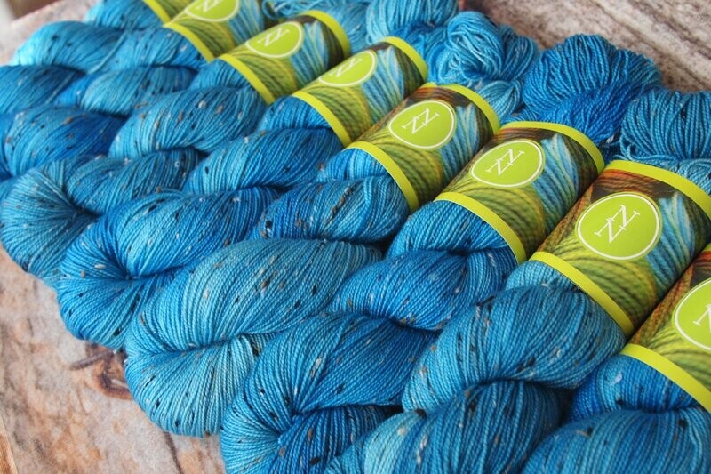 Donegal Tweed Merino 400 | Powerscourt Sky Donegal Tweed Merino 400 | Powerscourt Sky