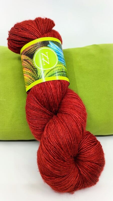 Carmen | ***************** Single | 130 g | 750 m Carmen | ***************** Single | 130 g | 750 m