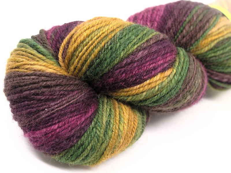 Im Weinberg | 3fach | 120 g | 240 m Im Weinberg | 3fach | 120 g | 240 m