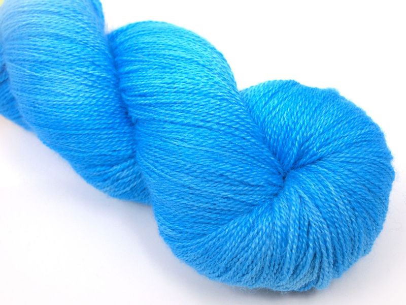 Bluefaced Seide 800 | Türkise Brise Bluefaced Seide 800 | Türkise Brise