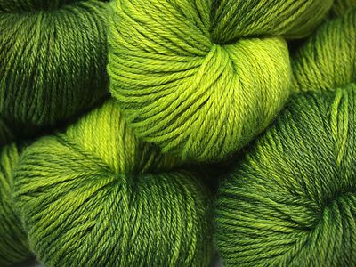 BFL Seide 400  | Wiesengrün BFL Seide 400  | Wiesengrün