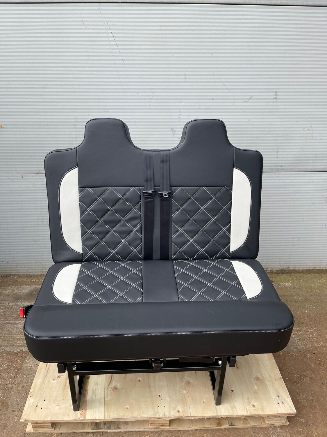 M1 Tested 3/4 Rock n Roll Bed fully Upholstered