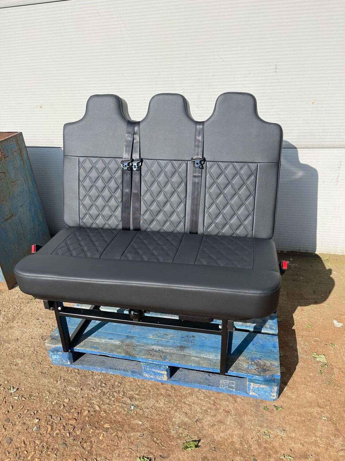 120cm 3 Seat Belt Bed Frame