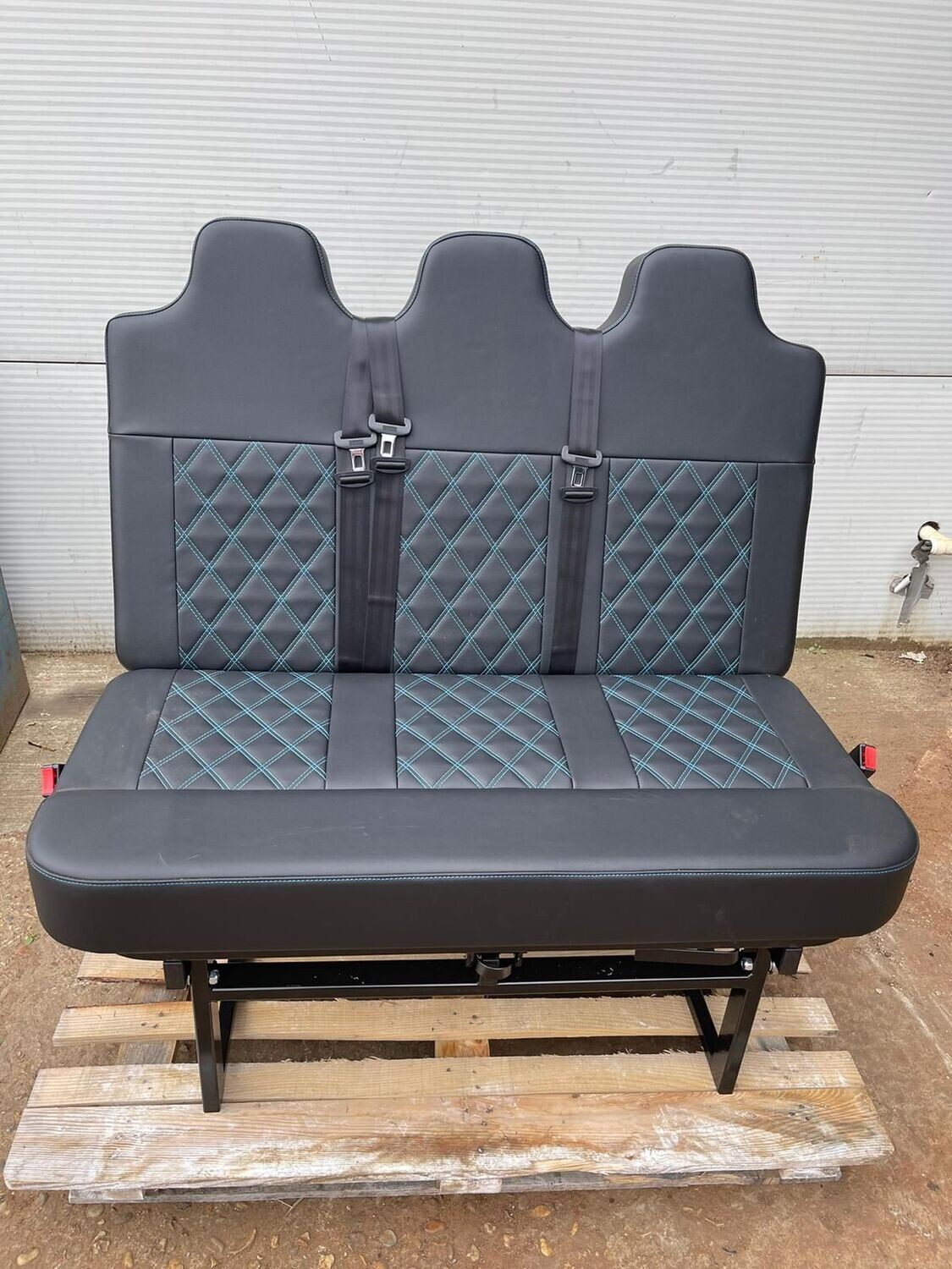 120cm 3 Seat Belt Bed Frame