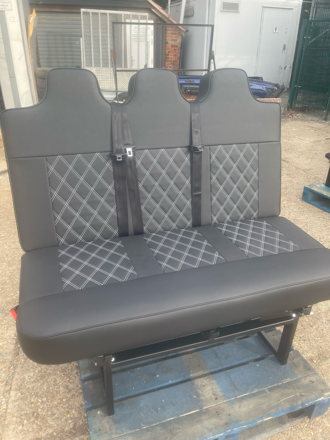 VW Caddy 130cm Full Width Bed - Luxury Cushions