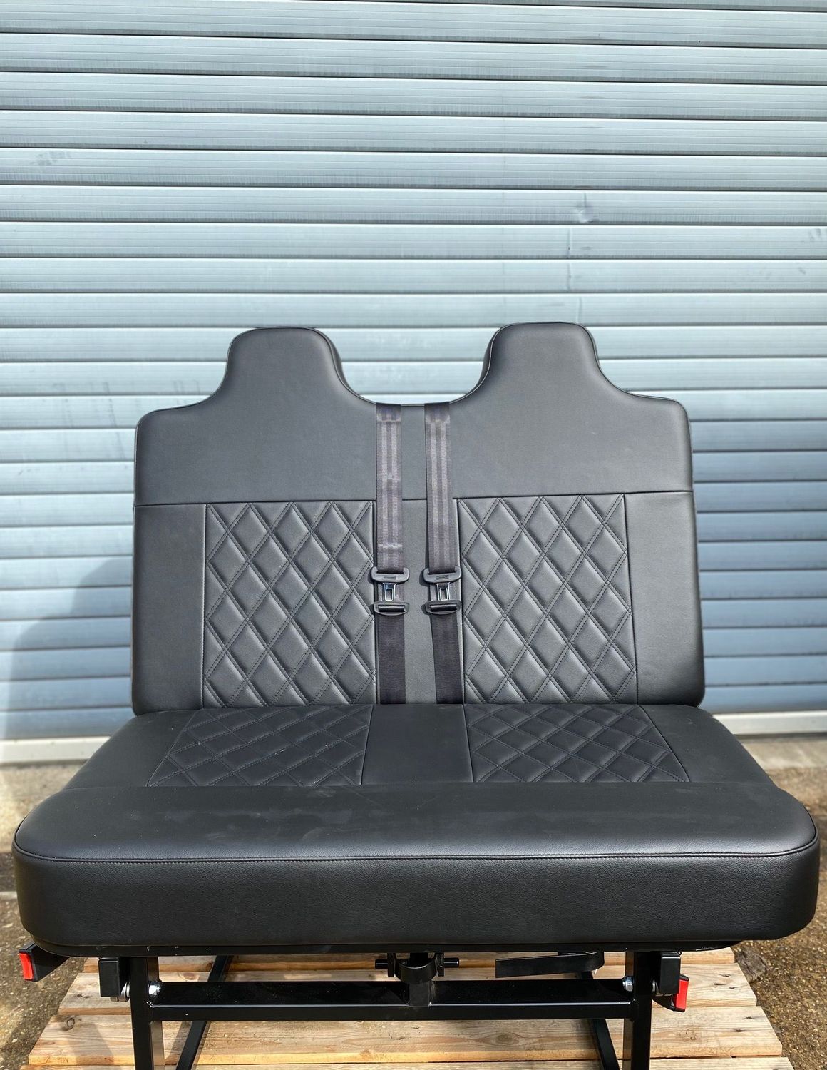 *IN STOCK* M1 3/4 CANTILEVER BED FULLY UPHOLSTERED