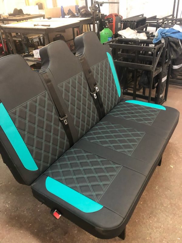 M1 120CM 3 SEAT CANTILEVER BED