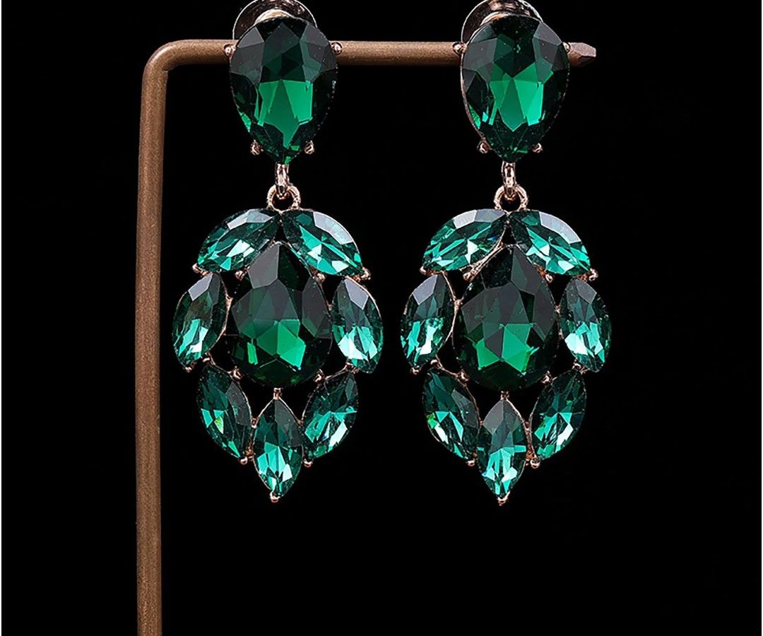 Green crystal Earrings