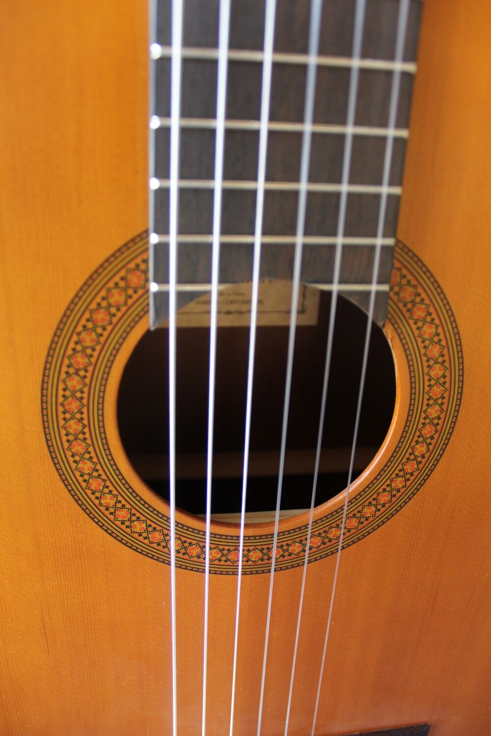 Yamaha cg122mch solid cedar top classical guitar deals