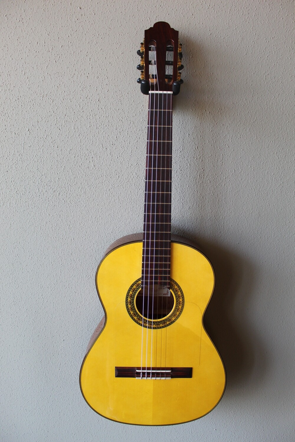 Marlon (Francisco) Navarro Flamenco Negra Guitar - 630 Scale